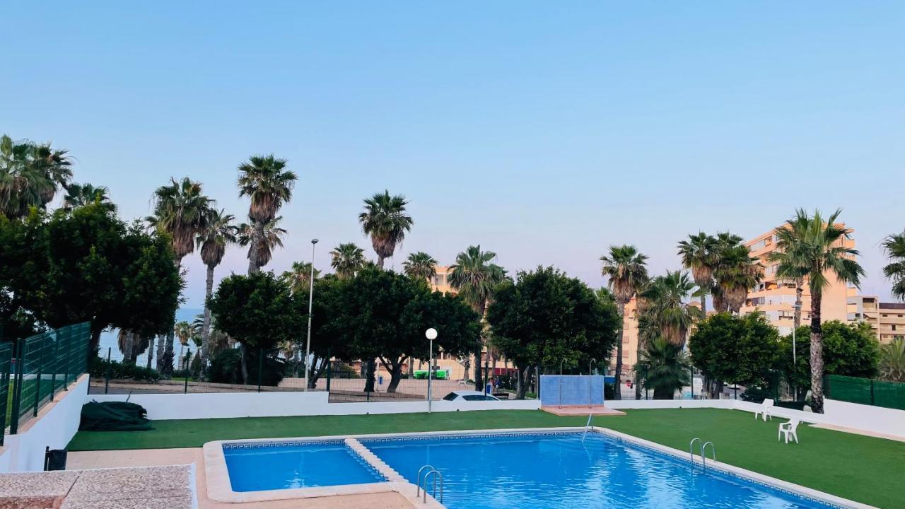 טורבייחה Holiday With A Sea View מראה חיצוני תמונה