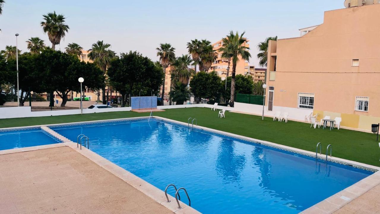 טורבייחה Holiday With A Sea View מראה חיצוני תמונה